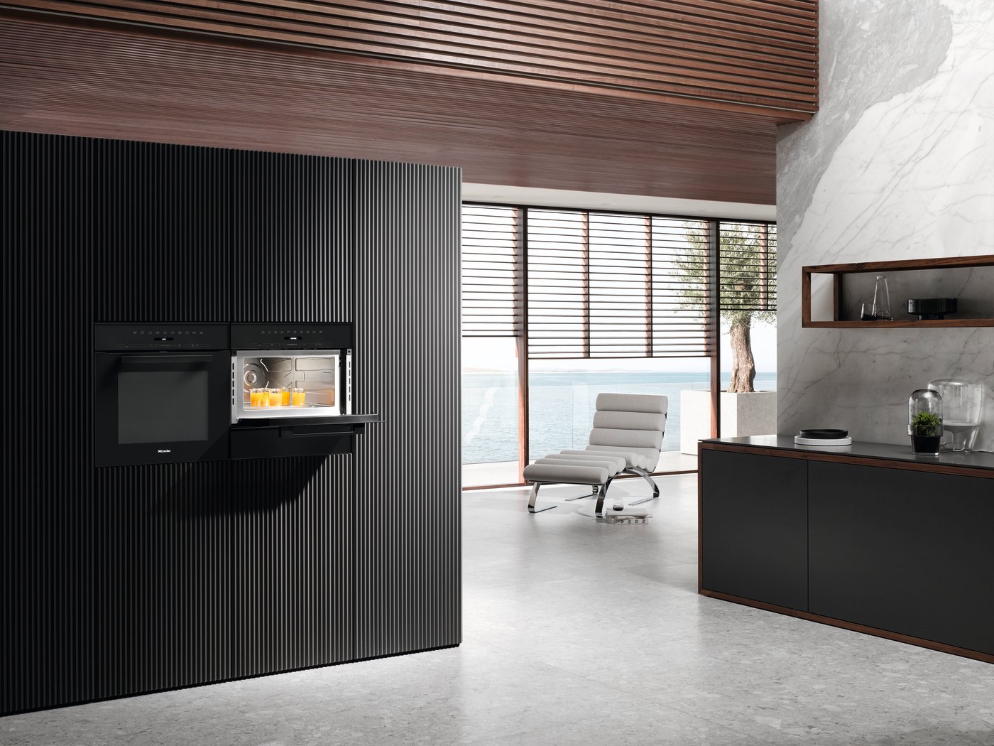 Мікрохвильова піч M 7244 TC OBSW