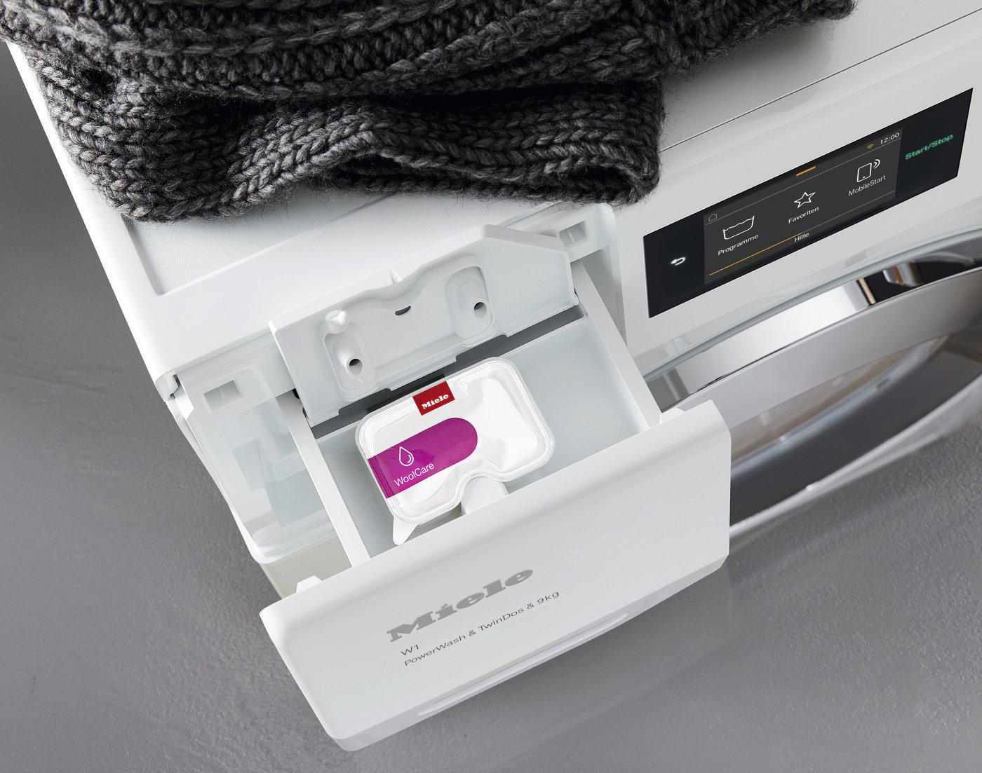 Пральна машина WCR 890 WPS