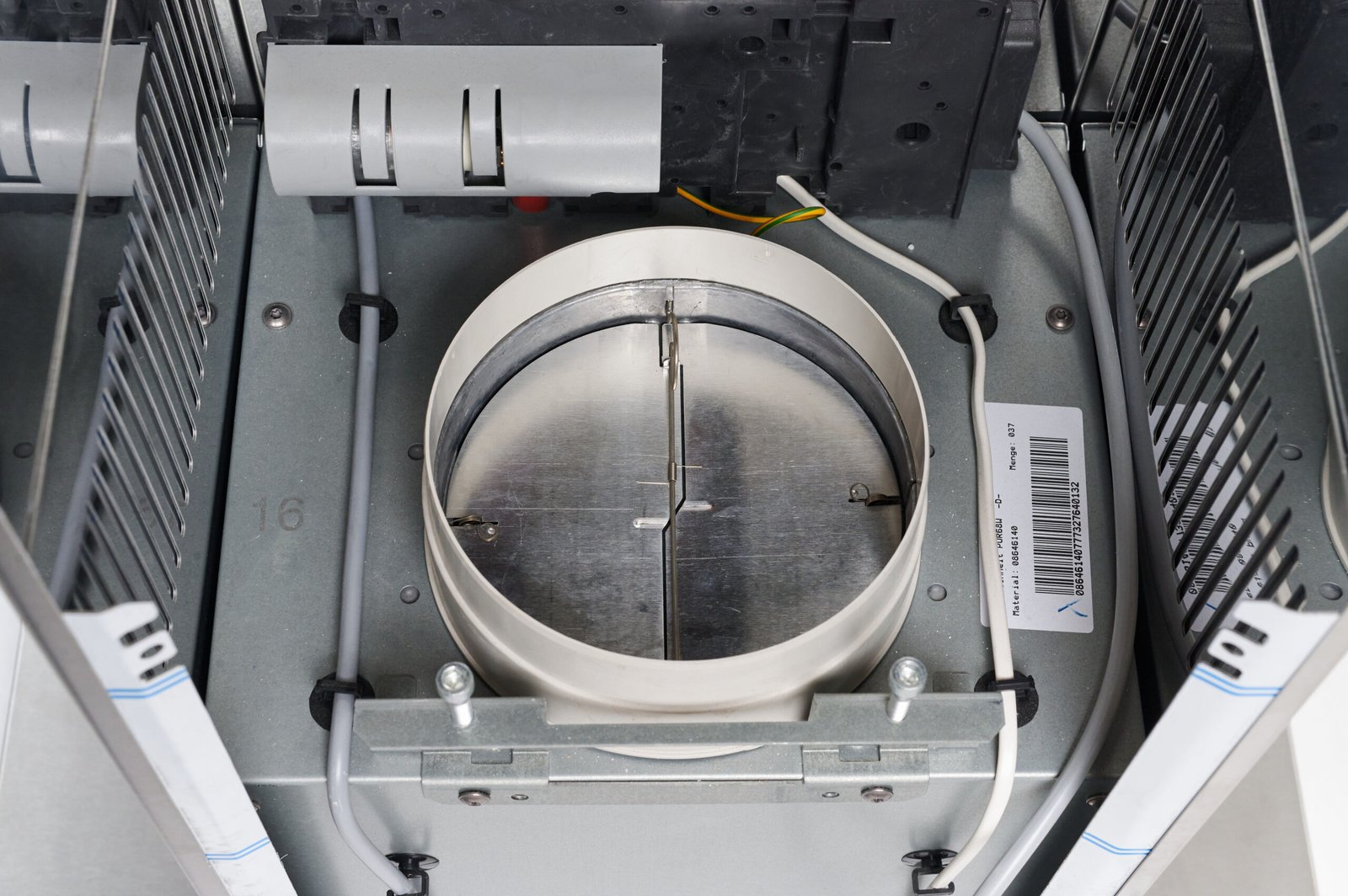 Витяжка PUR 68 W